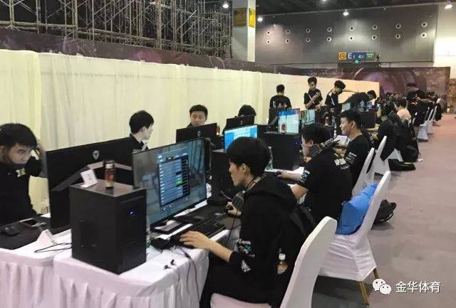 的赛场上 的赛场上