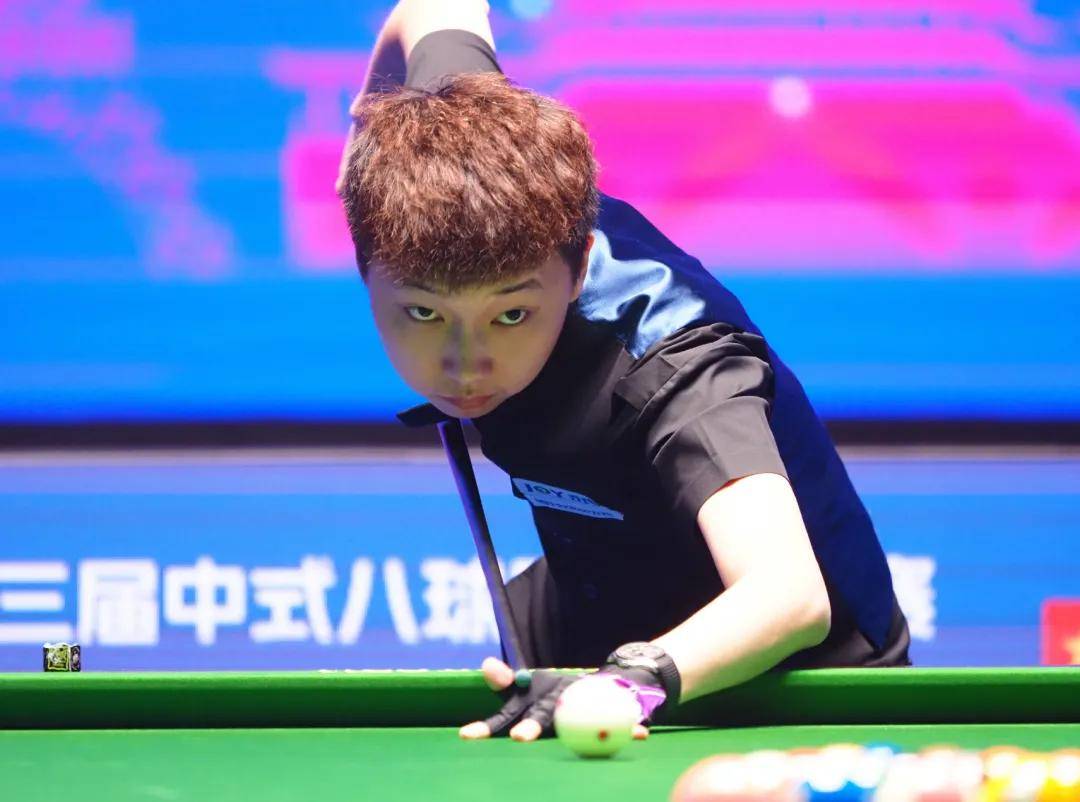 中锋不仅需 中锋不仅需